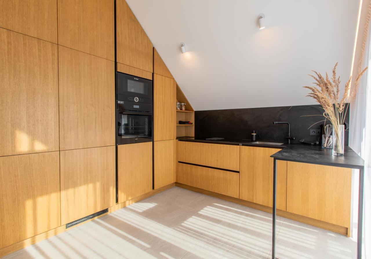 Holidayplus Multiple Apartments, By Cohost พาลังกา ภายนอก รูปภาพ